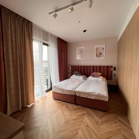 Bed & Breakfast Resto - Smart Blisko Energylandii *